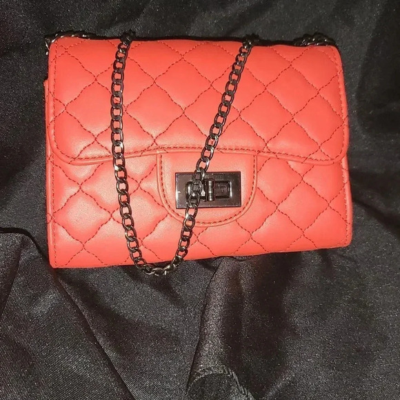 RED MINICROSSBODY BAG FAUX LEATHER - Picture 2 of 10